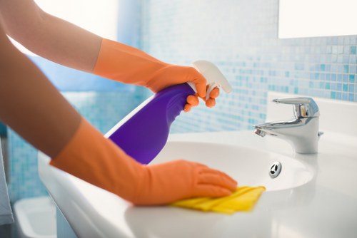 Professional one off cleaning in Brompton for a refreshed home interior